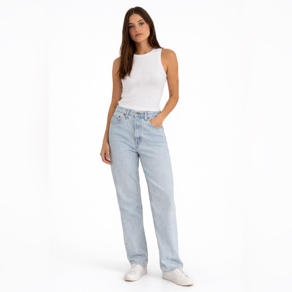 Levi’s | Vintage 550 High Waisted Relaxed Fit | Light Wash | Size 30